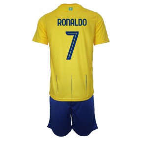 Al-Nassr Cristiano Ronaldo #7 Hemmaställ Barn 2023-24 Kortärmad (+ Korta byxor)